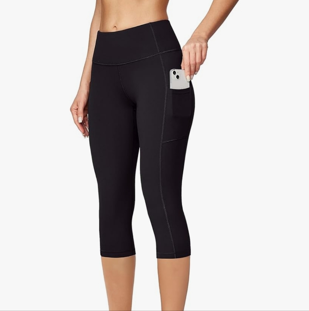 Ewedoos Black Capri Leggings XXL